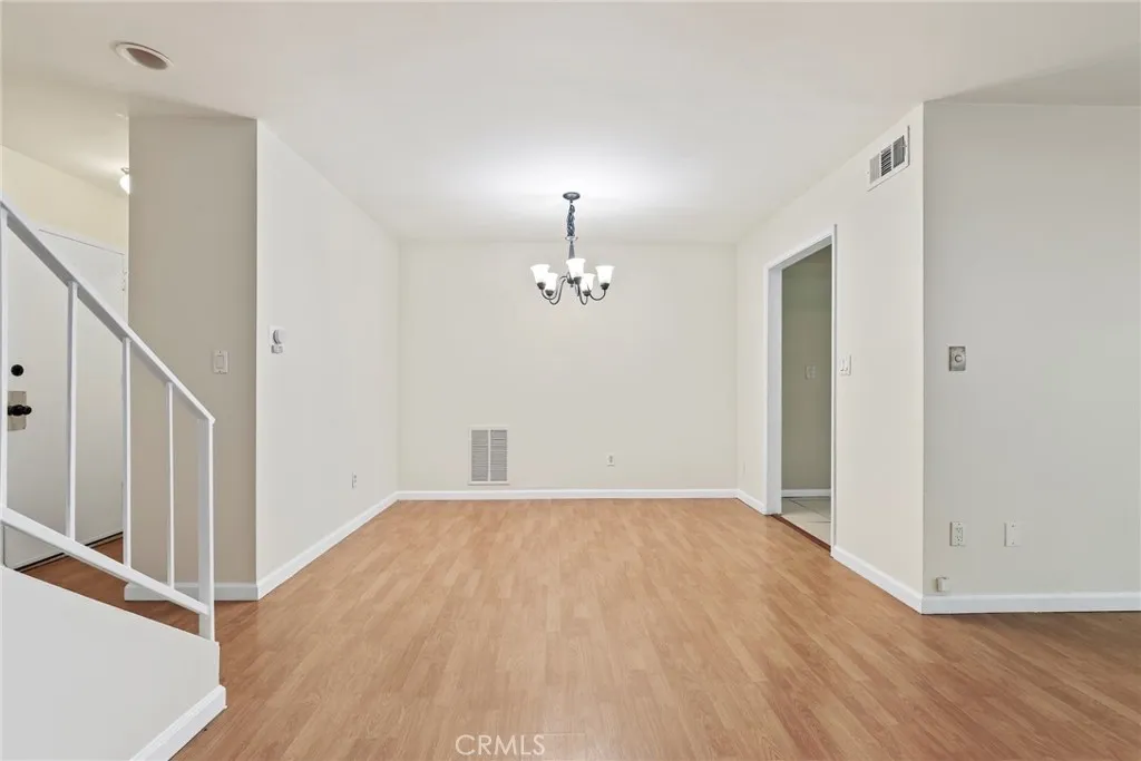 8031 Canby Ave 4, Reseda, California 91335 home-pic-9